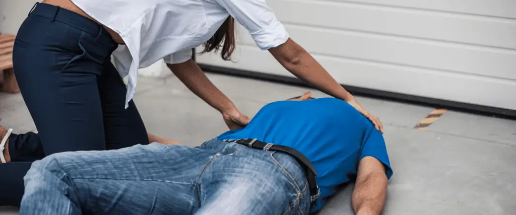 what is the legal requirement for first aid at work